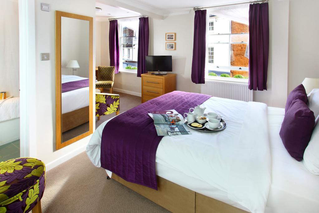 The Chequers Hotel Newbury  Exteriér fotografie